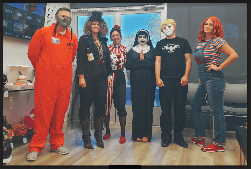 $variable({"type":"content","value":{"name":"site_title","settings":{"before":"Achieve your best smile at ","after":""}}})$